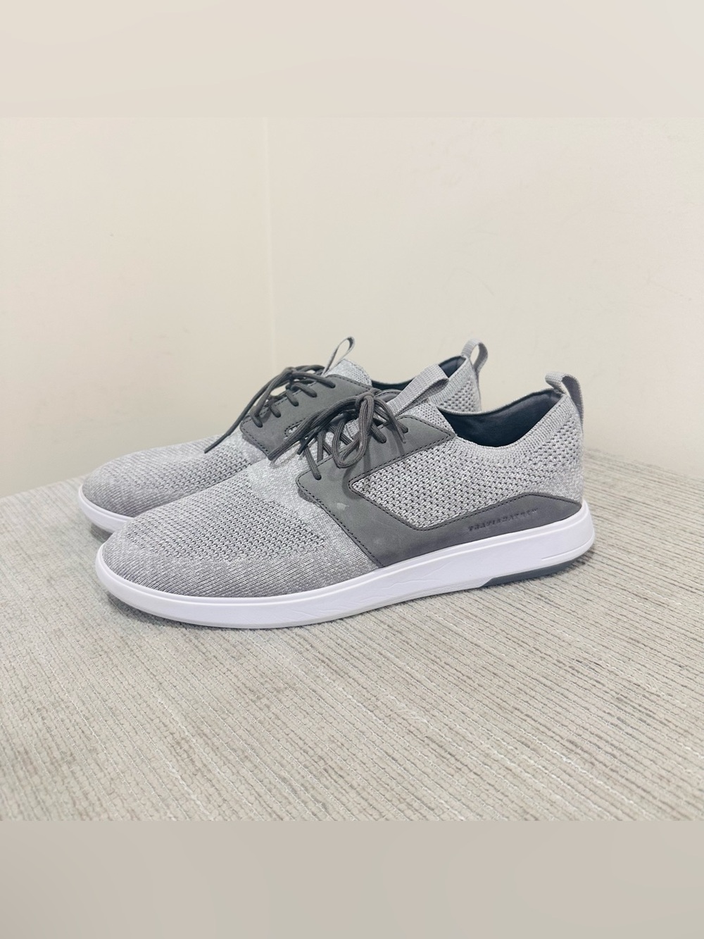 TravisMathew The Modern One Men's Golf Shoes Casual Sneakers Grey Knit  11,5